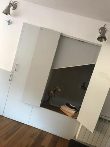 Impresionante Apartamento En Malasana Madrid Luaran gambar